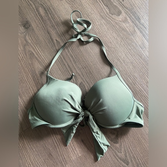 Green Swimwear, Bikini Top, Size L - Picture 1 of 3